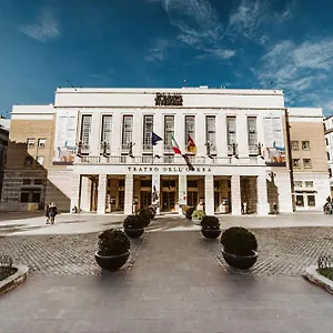 Downtown Luxury - Termini Train Station Bed & Breakfast